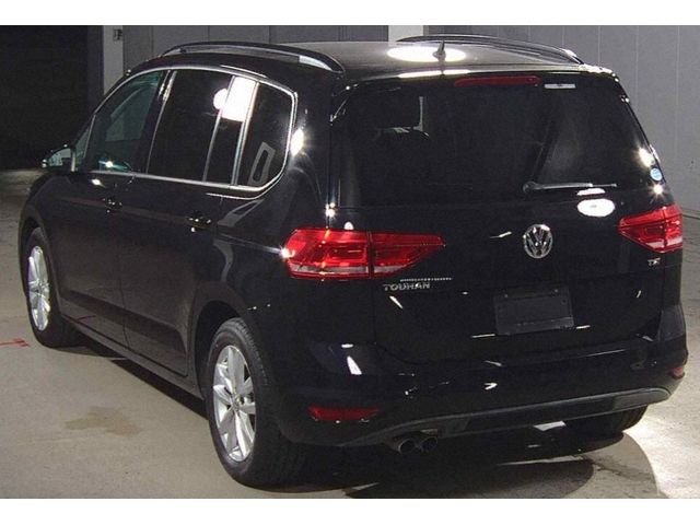Image for 2016 Volkswagen Touran 1.4 Petrol Auto 7 Seats