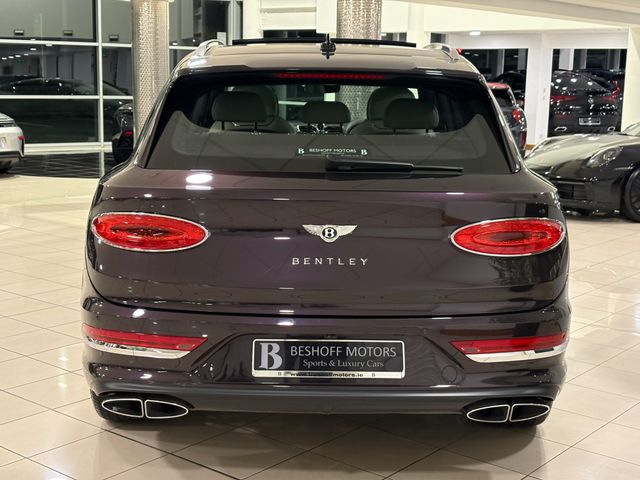 Image for 2022 Bentley Bentayga 3.0 V6 E-HYBRID=LOW MILES//1 OWNER//FULL BENTLEY SERVICE HISTORY=222 D REG=ONLY €140 ANNUAL ROAD TAX//TAILORED FINANCE PACKAGES AVAILABLE=TRADE INS WELCOME
