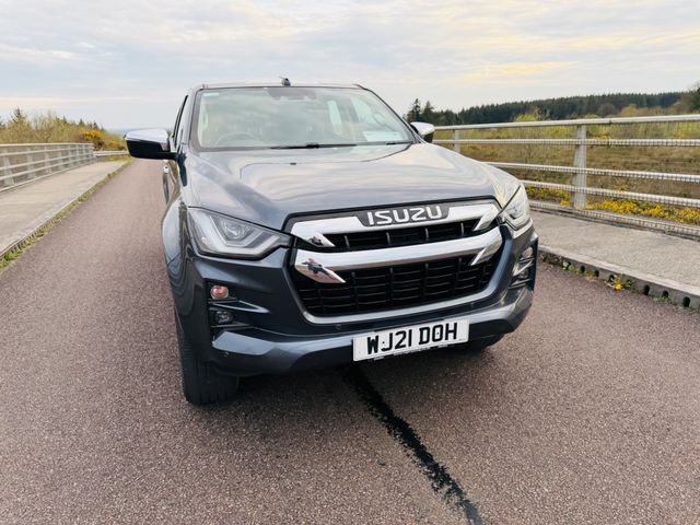 Image for 2021 Isuzu D-MAX DL40 DCB