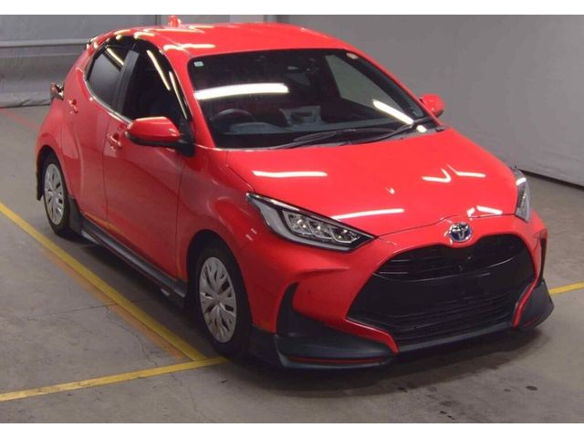 Image for 2021 Toyota Yaris Hybrid 