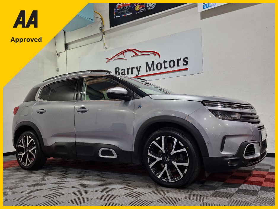 Image for 2022 Citroen C5 Aircross 1.6 SHINE (PLUG IN HYBRID) AUTOMATIC **HIGH SPEC / ADAPTIVE CRUISE CONTROL / APPLE CARPLAY & ANDROID AUTO / BLIND SPOT ASSIST / HALF LEATHER INTERIOR / KEYLESS ENTRY / SAT NAV / REVERSE CAMERA**
