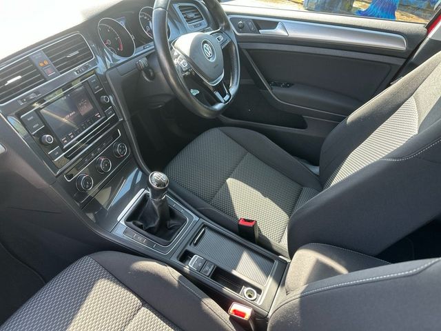 Image for 2017 Volkswagen Golf TRENDLINE 1.6TDI 90HP MANUAL