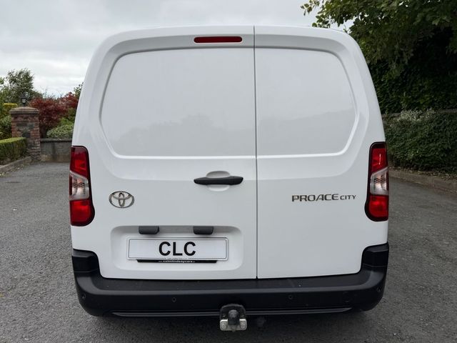 Image for 2025 Toyota Proace City 1.5 GX SWB 650KG