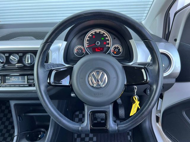 Image for 2016 Volkswagen up! 1.0 TSI AUTO // SERVICE HISTORY // HEATED SEATS // PARKING SENSORS