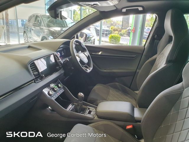 Image for 2026 Skoda Karoq Sportline 2.0TDi 115hp - Panormic Sunroof - Available for 262 Delivery