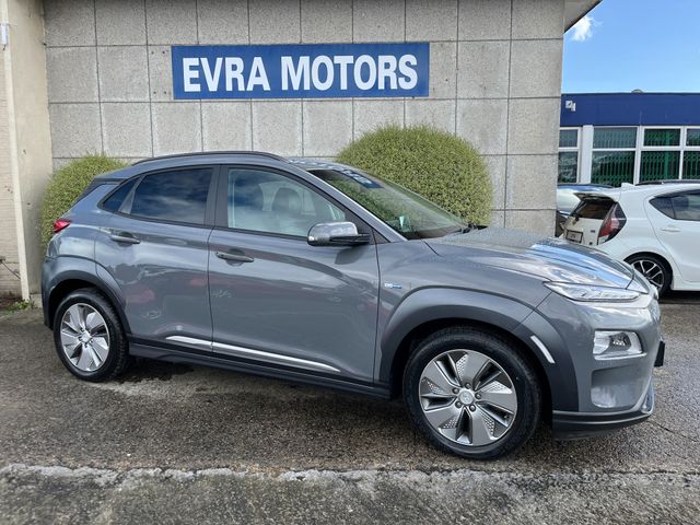 Image for 2021 Hyundai Kona PREMIUM SE EV 64KWH //TOP SPEC//ELECTRIC COOLED SEATS//ADAPTIVE CRUISE CONTROL//HEAD UP DISPLAY// 