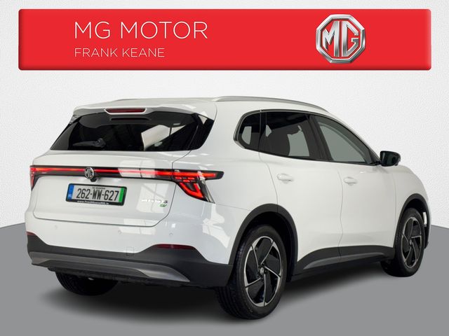 Image for 2026 MG MGS5 EV LR - EXCLUSIVE **GREY AND BLACK HALF LEATHER INTERIOR**360 CAMERA**PARKING SENSORS**FRONT HEATED SEATS**HEATED STEERING WHEEL**ELECTRIC HANDBRAKE**APPLE CARPLAY**ANDROID AUTO**INFOTAINMENT SCREEN**