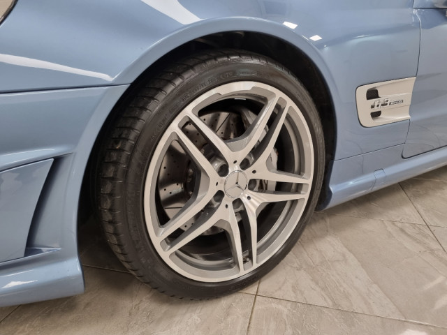 Image for 2010 Mercedes-Benz SL 63 AMG AMAZING SUPERCAR