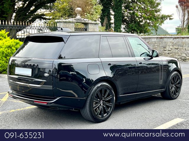 Image for 2023 Land Rover Range Rover P440e SE AUTO 
