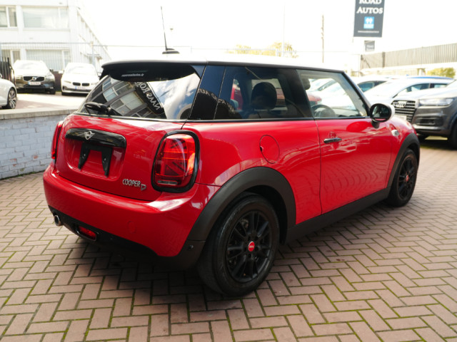 Image for 2021 Mini Cooper D 1.5 DIESEL 3DR HATCHBACK AUTO ONLY 95000 KMS