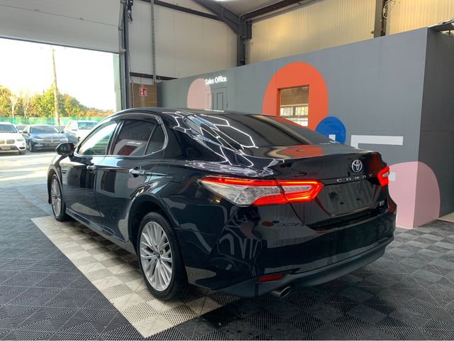 Image for 2018 Toyota Camry 2.5 HYBRID AUTOMATIC / 68k KMs / Heated Leather, Cruise Control & More