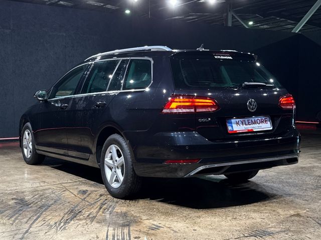 Image for 2020 Volkswagen Golf AUTOMATIC 1.2 TSI - CRUISE CONTROL - MULTI FUNCTION STEERING WHEEL - REVERSE CAMERA - HEATING / AC CONTROLS - ALLOY WHEELS