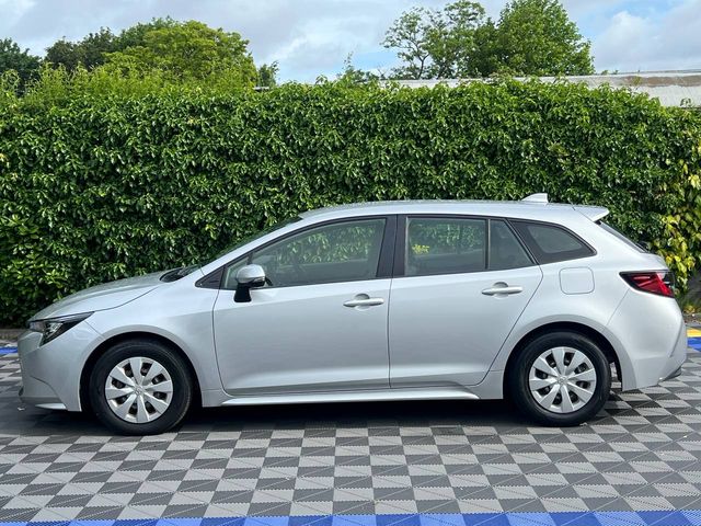 Image for 2022 Toyota Corolla TOURING 1.8 HYBRID // DIGITAL CLIMATE CONTROL // REVERSE CAMERA // ADAPTIVE CRUISE CONTROL