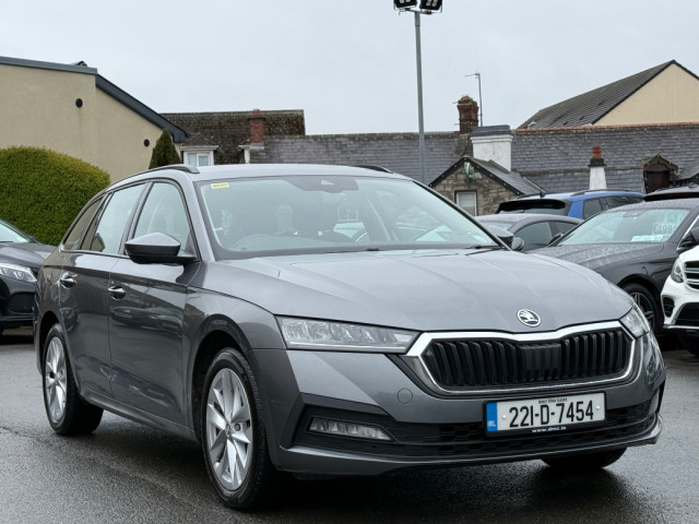 Image for 2022 Skoda Octavia COMBI AMBITION 2.0TDI *IRISH CAR*
