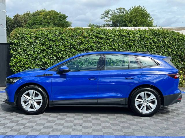 Image for 2023 Skoda Enyaq iV 60 58 KWH // APPLE CARPLAY/ANDROID AUTO // HEATED SEATS // PARKING SENSORS