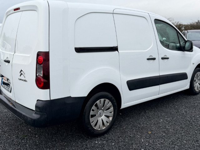 Image for 2012 Citroen Berlingo 725 X L2 HDI 6DR