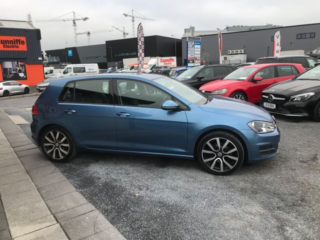 Image for 2016 Volkswagen Golf 