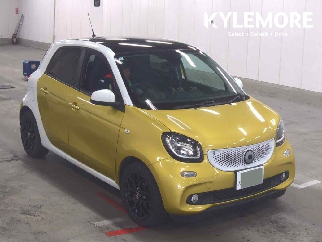 Image for 2017 Smart Forfour 0.9 AUTOMATIC - BLACK LEATHER - FACTORY ALLOYS - HEATED SEATS - GLASS ROOF