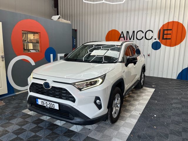 Image for 2019 Toyota Rav4 2019 TOYOTA RAV4 HYBRID X 2.5 AUTOMATIC / CRUISE CONTROL / PARKING CAMERA AND MORE