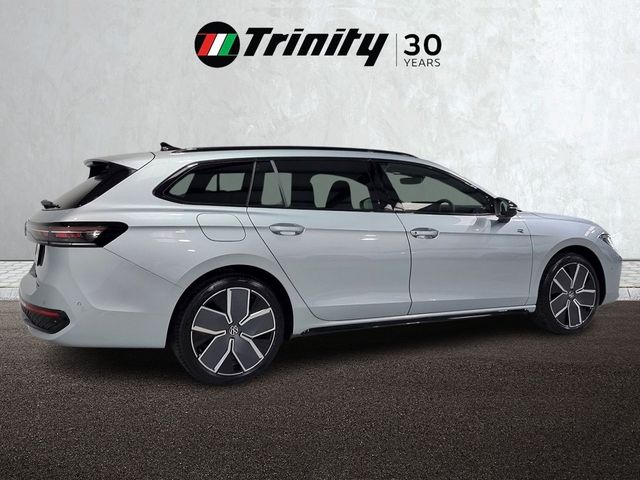 Image for 2026 Volkswagen Passat ** R-LINE ** PAN ROOF ** DSG-AUTOMATIC ** 2.0 TDI ** 150BHP ** STUNNING CAR ** TRINITY VOLKSWAGEN **