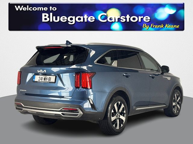 Image for 2024 Kia Sorento K4 MY23 5DR AUTO **BLACK AND GREY HALF LEATHER INTERIOR**ANDROID AUTO**APPLE CARPLAY**TOUCHSCREEN INFOTAINMENT SCREEN**FULL DIGITAL DASH**360 CAMERAS**PARKING SENSORS**HEATED STEERING WHEEL**