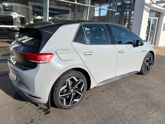 Image for 2021 Volkswagen ID.3 Life 145HP 58kWh Mint Irish car Lady Owner
