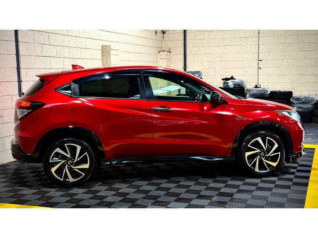 Image for 2017 Honda Vezel HYBRID RS SENSING