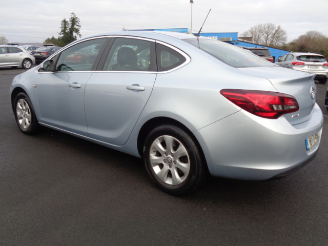 Image for 2016 Opel Astra Saloon 1.6cdti 110PS 4DR