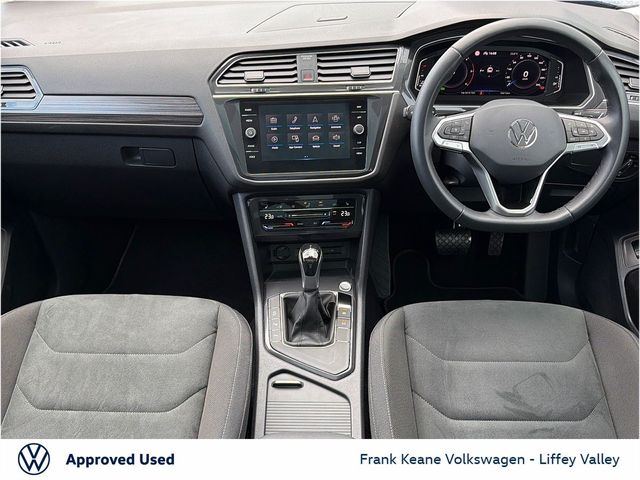 Image for 2023 Volkswagen Tiguan Allspace ELEGANCE AUTO 2.0 TDI 150HP *7-SEATER* *ATLANTIC BLUE METALLIC* *SUNROOF* *ELECTRIC TAILGATE* *REAR VIEW CAMERA* *HEATED SEATS* *PCP AVAILABLE FROM €299PM*