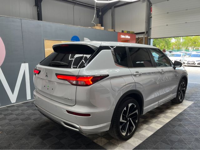 Image for 2024 Mitsubishi Outlander €45950 2024 MITSUBISHI OUTLANDER G 4WD PHEV 2.4 AUTOMATIC / CRUISE CONTROL / 360° CAMERA / ELECTRIC MEMORY & HEATED SEATS/ 7 SEATS OPTION / PADDLE SHIFTERS / HEATE SSTEERING WHEEL AND MORE