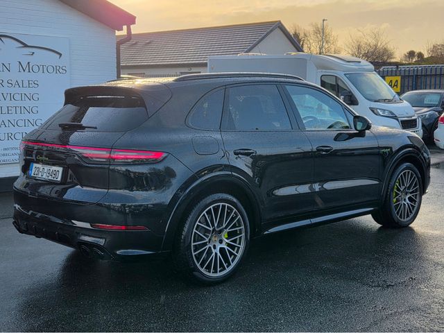 Image for 2023 Porsche Cayenne **MASSIVE SPEC** PLATNIUM EDITION E-HYBRID AUTO