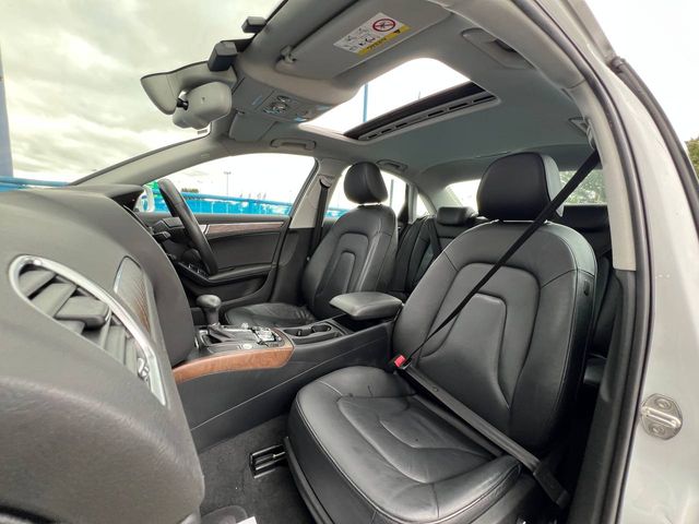 Image for 2014 Audi A4 S-LINE PACK 2.0 TFSI // OPENING SURNOOF // LEATHER HEATED POWERED INTERIOR // ADAPTIVE CRUISE CONTROL