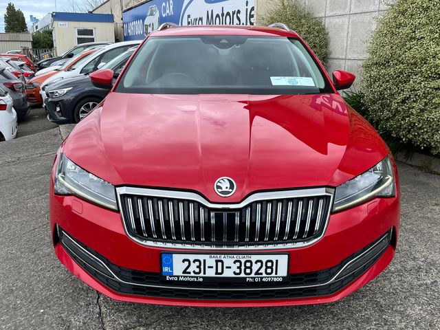Image for 2023 Skoda Superb COMBI ESTATE STYLE AUTOMATIC 2.0 DIESEL //HIGH SPEC//FULL LEATHER ELECTRIC HEATED SEATS//ADAPTIVE CRUISE CONTROL//REVERSE CAMERA//SAT NAV//KEYLESS ENTRY//