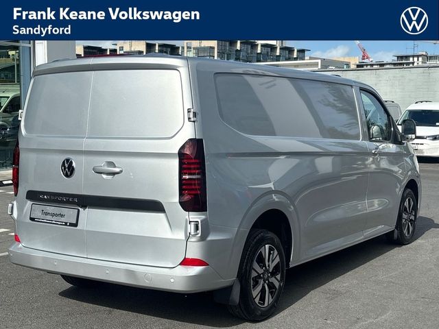 Image for 2027 Volkswagen Transporter HIGHLINE AUTO LWB 150BHP *17" MONTE CARLO ALLOYS* *70 LITRE FUEL TANK* *HEATED WINDSHIELD* *3 FOLDING ROOF BARS* *APPLE CARPLAY/ANDROID AUTO* *REAR VIEW CAMERA* *FRONT AND REAR PARKING SENSORS*