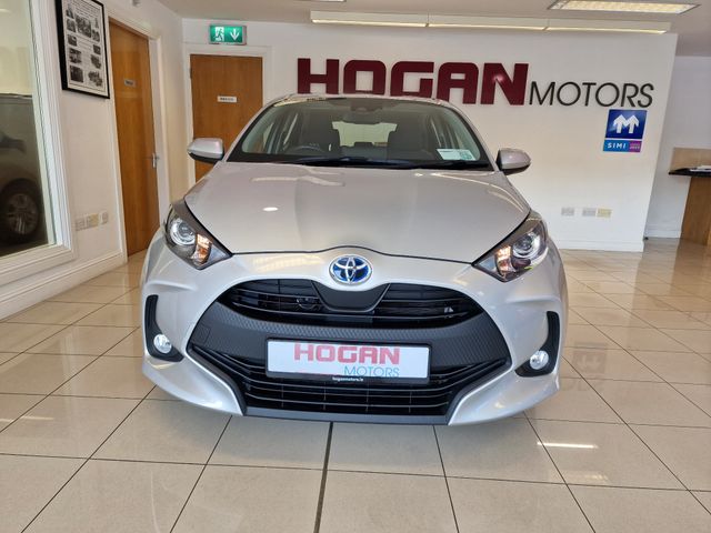 Image for 2021 Toyota Yaris Hybrid Luna Automatic