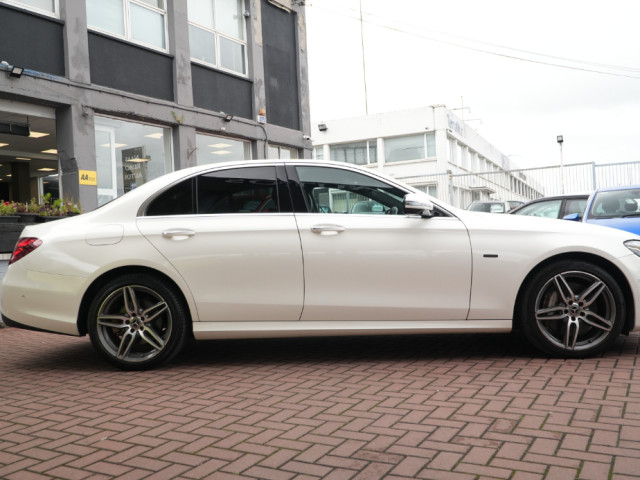 Image for 2018 Mercedes-Benz E Class 2018 MERCEDES BENZ E350E 2.0 PETROL PLUG IN HYBRID