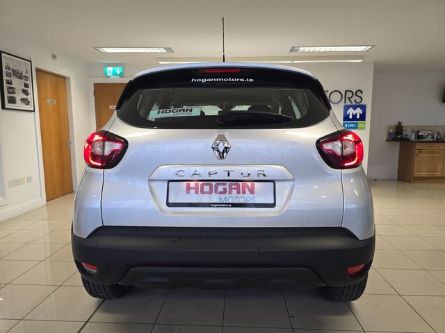 Image for 2019 Renault Captur 1.0 5DR H/B