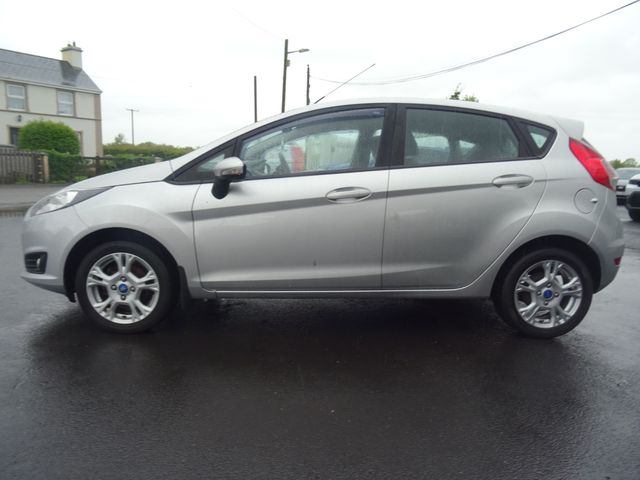 Image for 2015 Ford Fiesta MCA Zetec 1.0 65PS M5 5DR 4DR