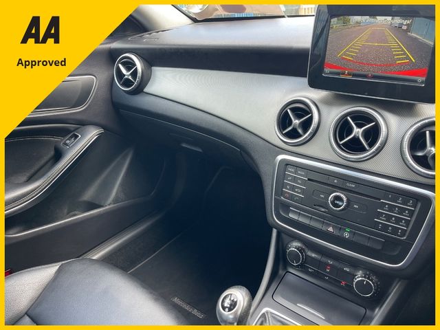 Image for 2015 Mercedes-Benz CLA Class 180 CDI URBAN 4DR