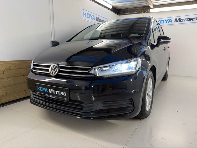 Image for 2018 Volkswagen Touran 7 SEATER=1.4 TSI COMFORTLINE PRO PLUS PETROL AUTOMATIC // REVERSING CAMERA // CRUISE CONTROL // LANE ASSIST // TOP SPEC // UPGRADED ALLOYS // FOGS // VW MATRIX LIGHTING // FULL PRIVACY PACK