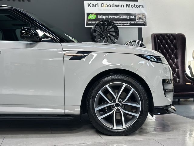 Image for 2026 Land Rover Range Rover Sport AUTOBIOGRAPHY E-HYBRID MEGA SPEC