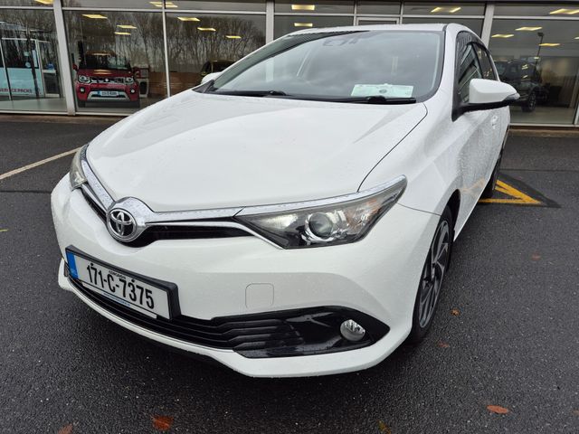 Image for 2017 Toyota Auris 1.2T 5-Door SOL 