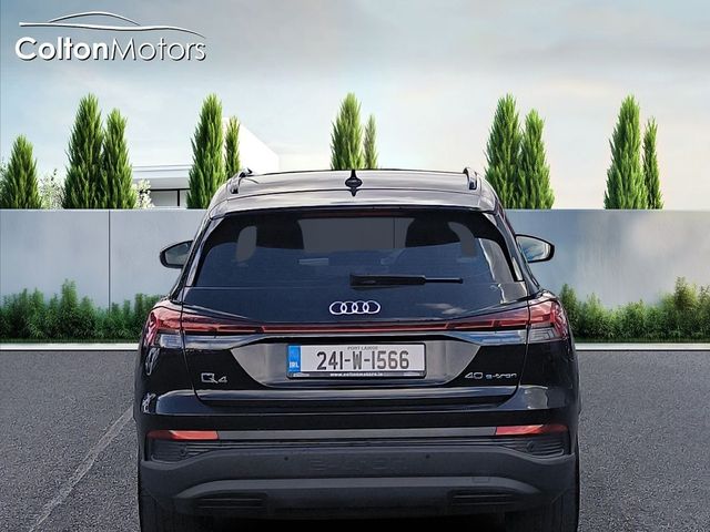 Image for 2024 Audi Q4 e-tron Advance 40 (ONLY 22, 000kms)