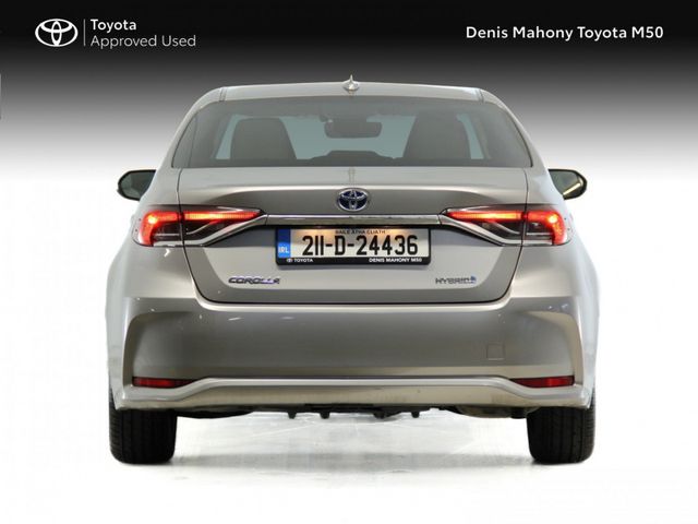 Image for 2021 Toyota Corolla Hybrid Luna Sport Auto