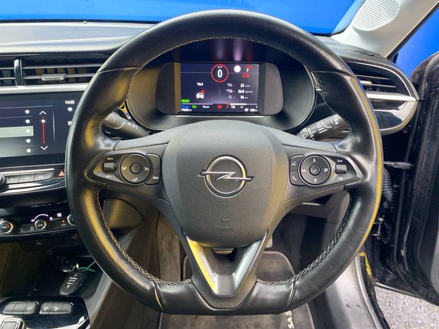 Image for 2022 Opel Corsa e ELITE AUTO // HEATED SEATS // APPLE CARPLAY/ANDROID AUTO // DIGITAL CLUSTER