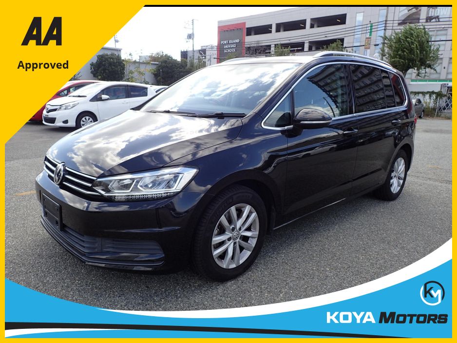 Image for 2019 Volkswagen Touran 7SEATER=2.0 TDI COMFORTLINE PLUS DIESEL AUTOMATIC // APPLE CARPLAY // ANDROID AUTO // REVERSING CAMERA // CRUISE CONTROL // LANE ASSIST // VW MATRIX LIGHTING // FULL PRIVACY PACK // UPGRADED ALLOYS 