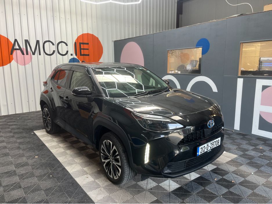 Image for 2021 Toyota Yaris Cross €21950 2021 TOYOTA YARIS CROSS HYBRID Z 1.5 AUTOMATIC / CRUISE CONTROL / REVERSE CAMERA / ELECTRIC HEATED SEATS AND MORE