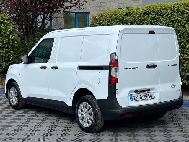 Image for 2025 Ford Transit COURIER TREND 1.5 D ECOBLUE // VERY LOW MILEAGE // APPLE CARPLAY/ANDROID AUTO // HEATED SEATS