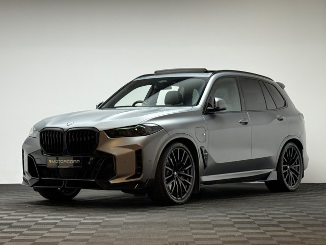 Image for 2024 BMW X5 50E M SPORT PRO FROZEN GREY