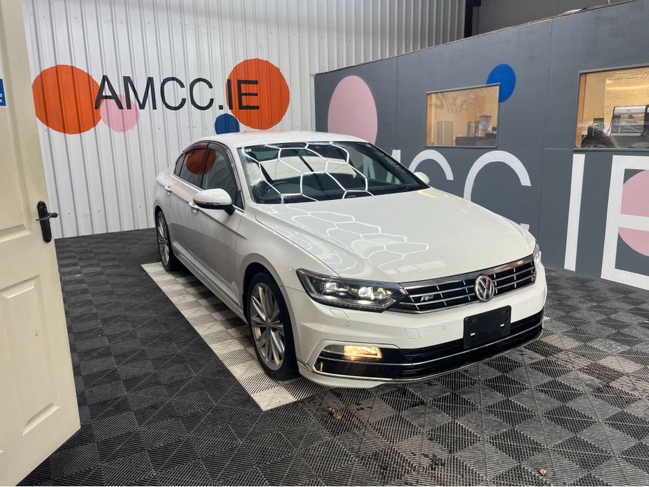 Image for 2017 Volkswagen Passat 2017 VOLKSWAGEN PASSAT 2.0 TSI R-LINE AUTOMATIC PETROL / 77K KMS / ADAPTIVE CRUISE CONTROL, HEATED SEATS, REVERSE CAMERA & MORE